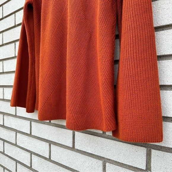 Chico’s Burnt Orange Keyhole Turtleneck Sweater Rust Rib Knit Bell Sleeve Small - Picture 4 of 13
